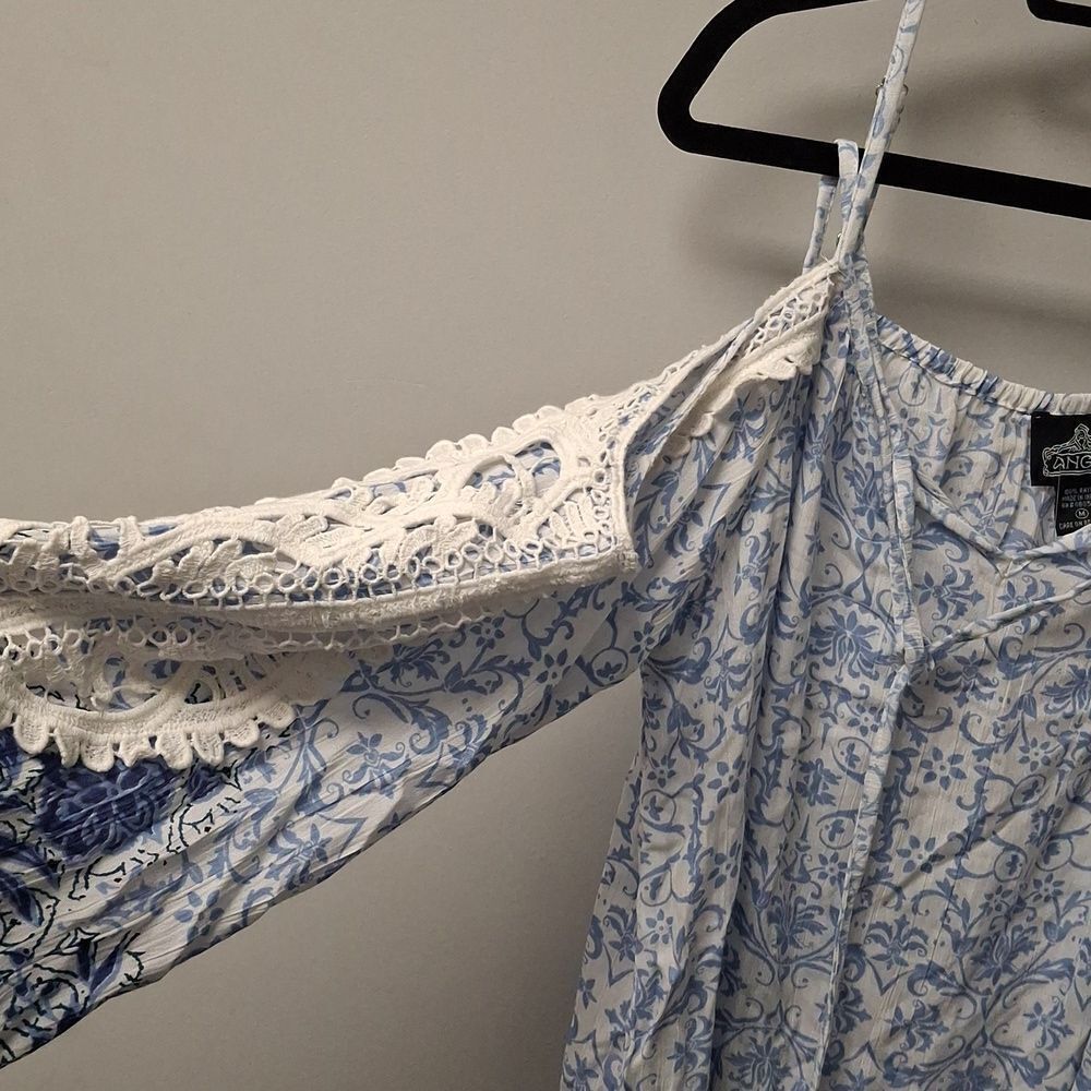 Angie Blue & White Lace Boho Off Shoulders Long Sleeve Vintage Design Flowy Top — image 2 of 6